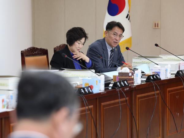 전라남도 2023회계연도 결산 및 예비비 승인 심사 첨부이미지 : 24년06월12일 전라남도 2023회계연도 결산 및 예비비 승인 심사 - 023.jpg