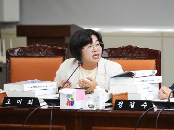 전라남도 2023회계연도 결산 및 예비비 승인 심사 첨부이미지 : 24년06월12일 전라남도 2023회계연도 결산 및 예비비 지출 승인안 회의_10.jpg