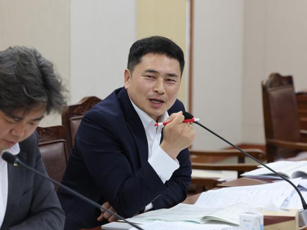 제381회 정례회 기획행정위원회 결산 등 회의 첨부이미지 : 24년06월11일 제381회 정례회 기획행정위원회 결산 등 회의 - 061.jpg