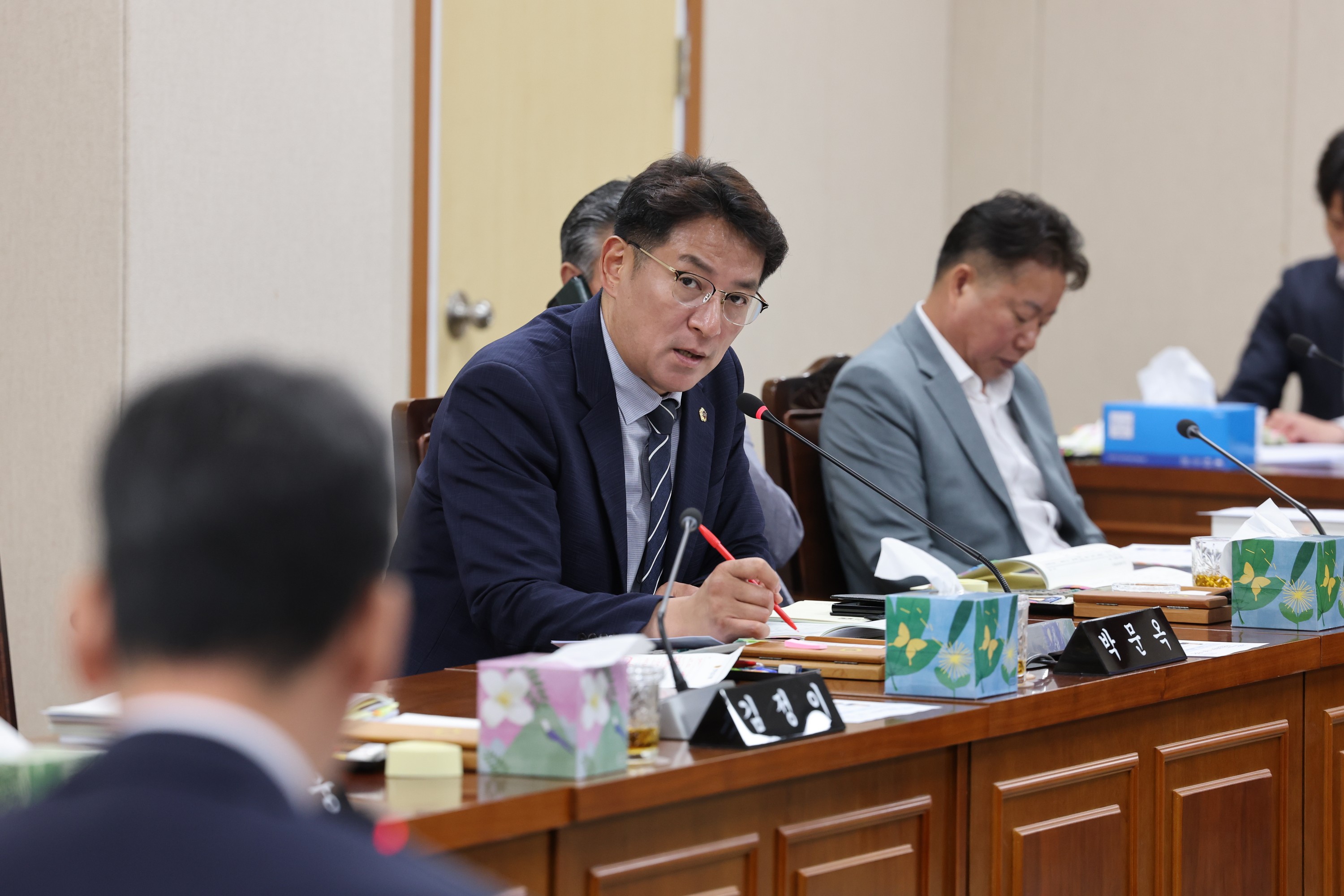 제381회 정례회 안전건설소방위원회 결산 등 회의 첨부이미지 : 24년06월04일 제381회 정례회 안전건설소방위원회 결산 등 회의 - 079.jpg