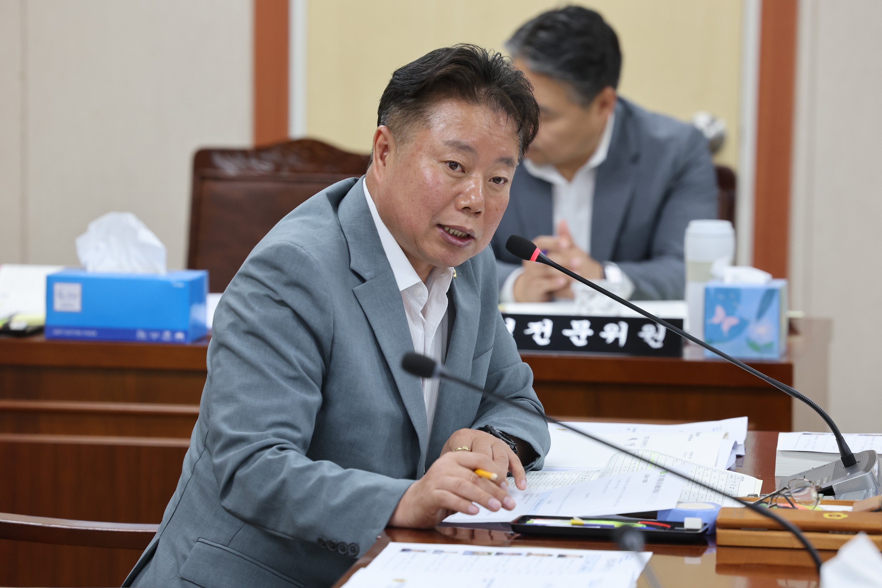제381회 정례회 안전건설소방위원회 결산 등 회의 첨부이미지 : 24년06월04일 제381회 정례회 안전건설소방위원회 결산 등 회의 - 065.jpg