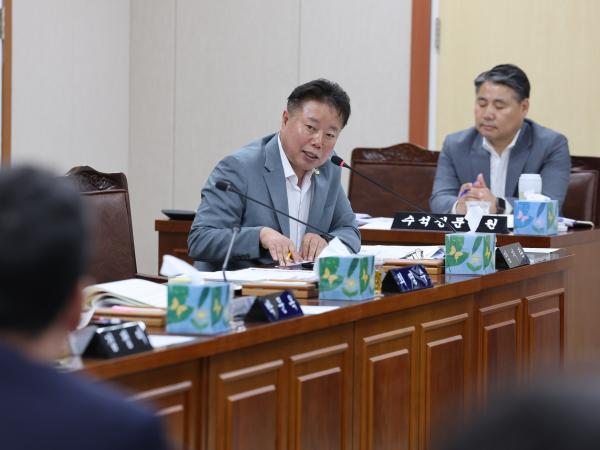 제381회 정례회 안전건설소방위원회 결산 등 회의 첨부이미지 : 24년06월04일 제381회 정례회 안전건설소방위원회 결산 등 회의 - 064.jpg