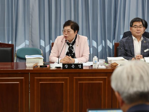 제381회 정례회 교육위원회 결산 등 회의 첨부이미지 : 24년06월04일 제381회 정례회 교육위원회 결산 등 회의 - 077.jpg