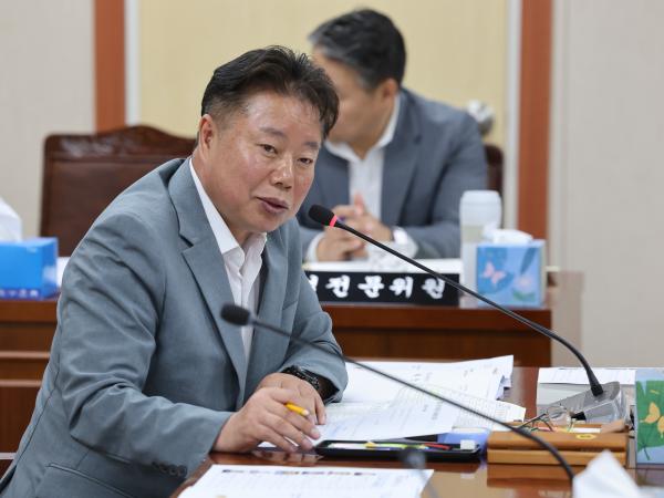제381회 정례회 안전건설소방위원회 결산 등 회의 첨부이미지 : 24년06월04일 제381회 정례회 안전건설소방위원회 결산 등 회의 - 066.jpg