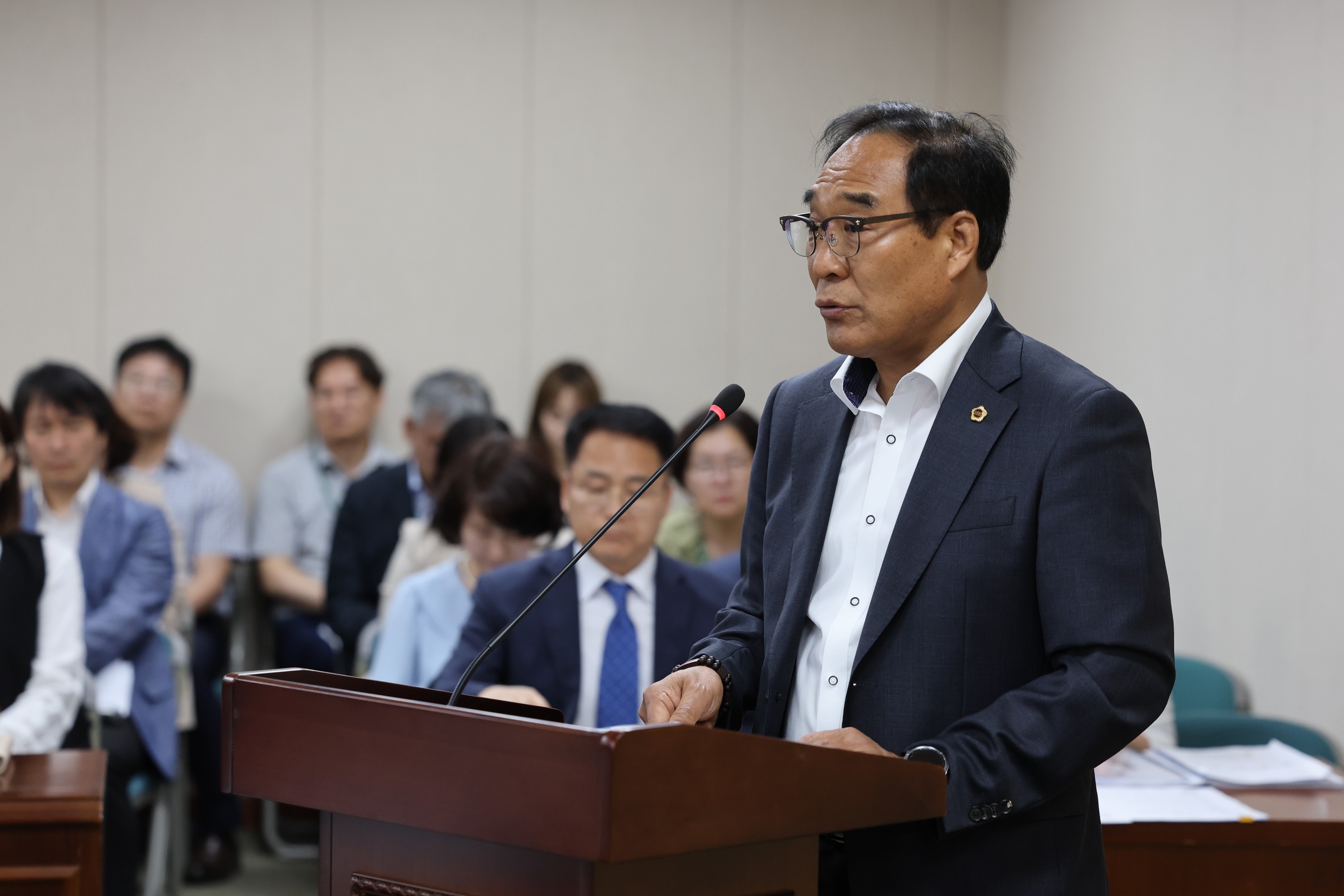 제381회 정례회 보건복지환경위원회 결산 등 회의 첨부이미지 : 24년06월03일 제381회 정례회 보건복지환경위원회 결산 등 회의 - 021.jpg