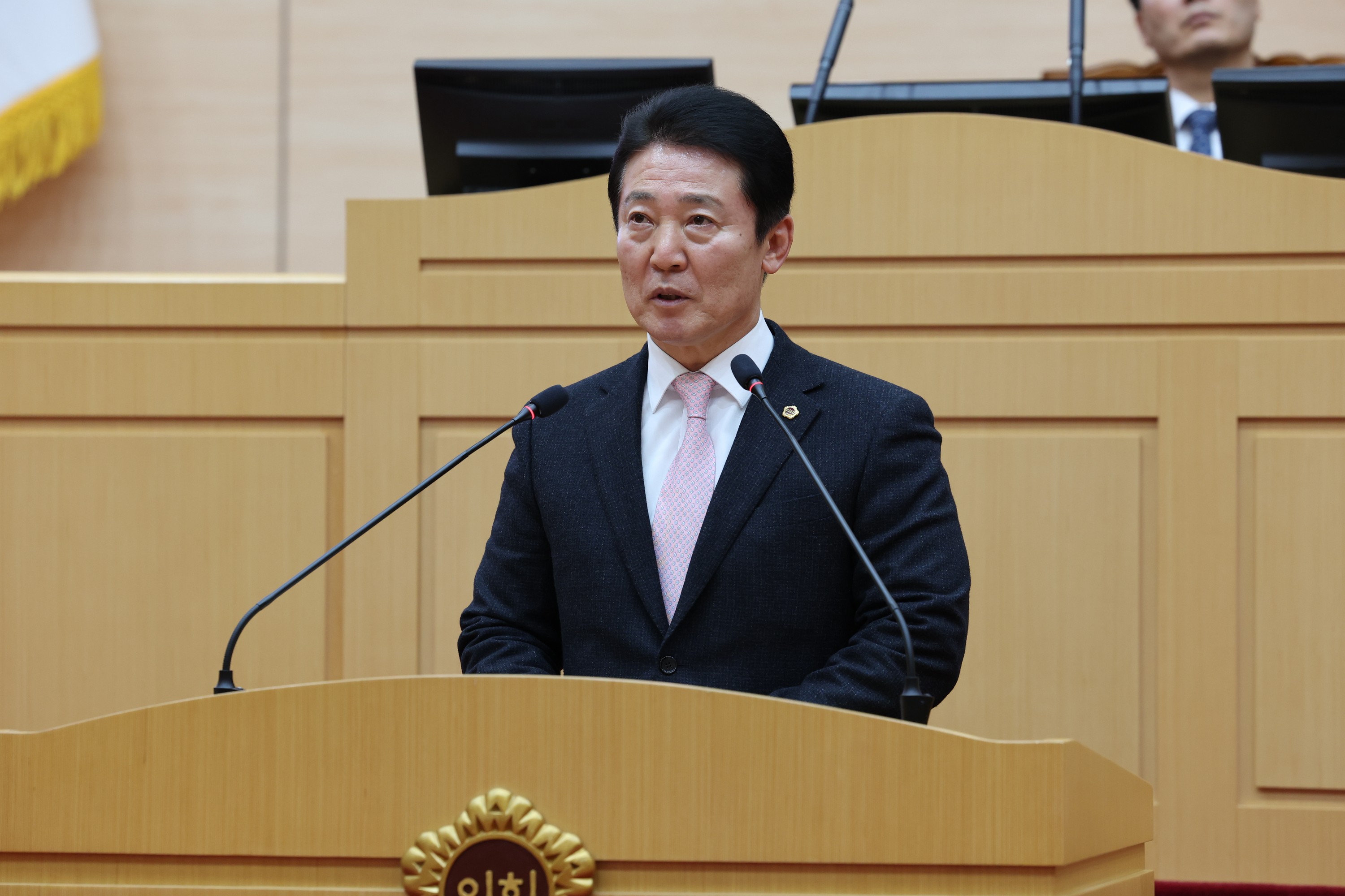 제377회 임시회 제2차 본회의 첨부이미지 : 24년02월01일 제377회 임시회 제2차 본회의 - 056.jpg