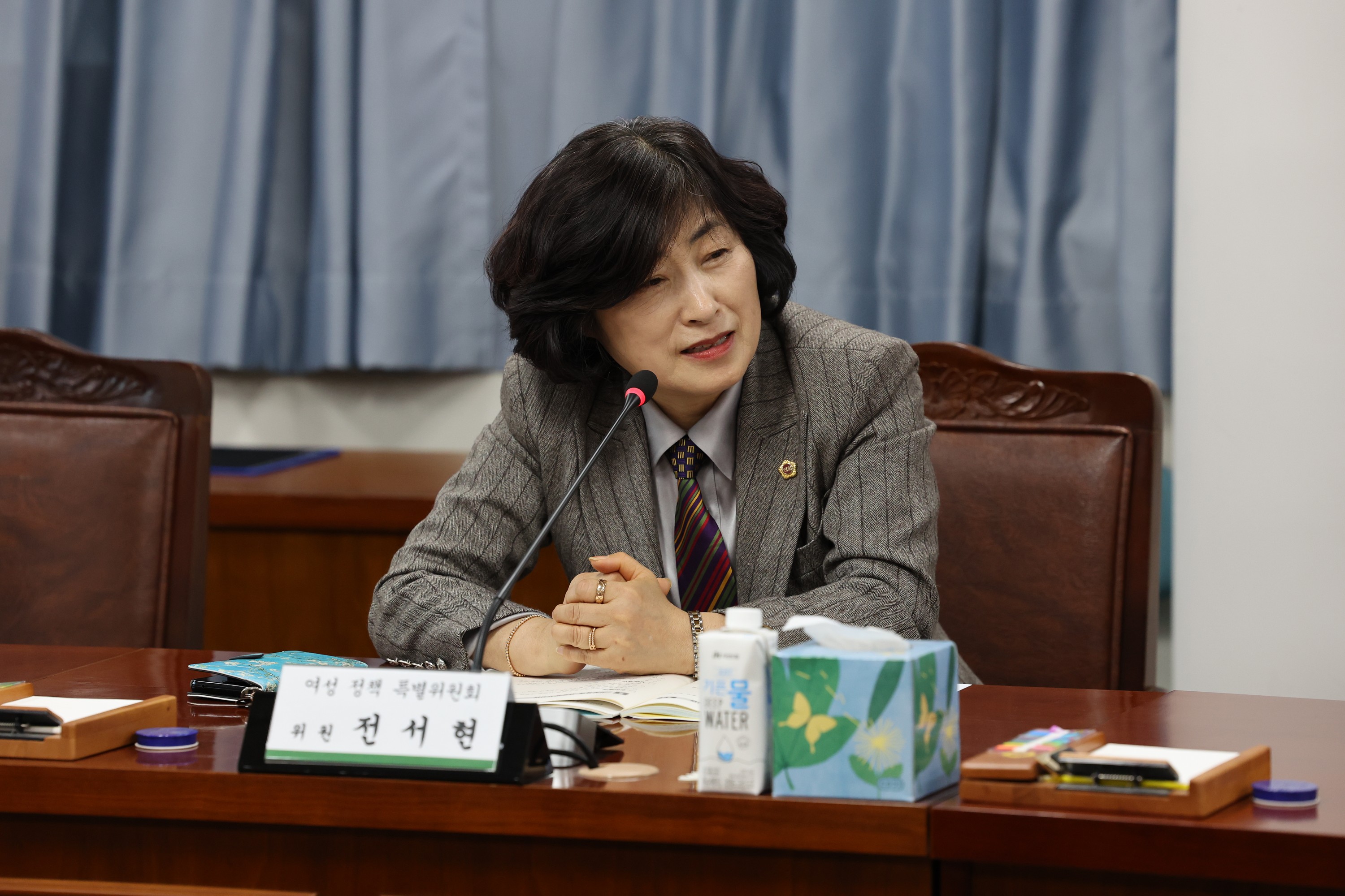 여성정책특별위원회 제2차 회의 첨부이미지 : 24년02월01일 여성정책특별위원회 제2차 회의 - 036.jpg