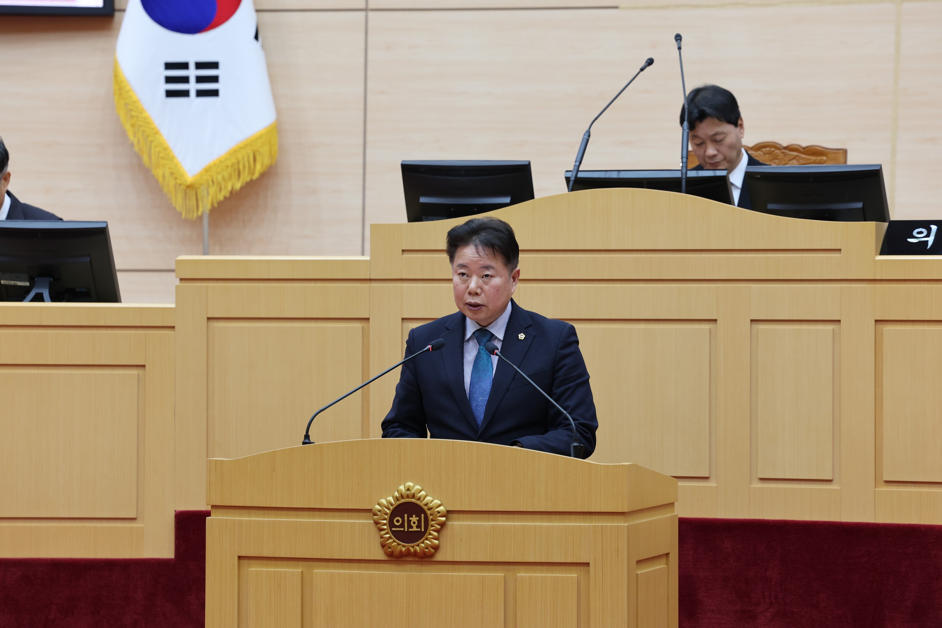 제377회 임시회 제2차 본회의 첨부이미지 : 24년02월01일 제377회 임시회 제2차 본회의 - 026.jpg