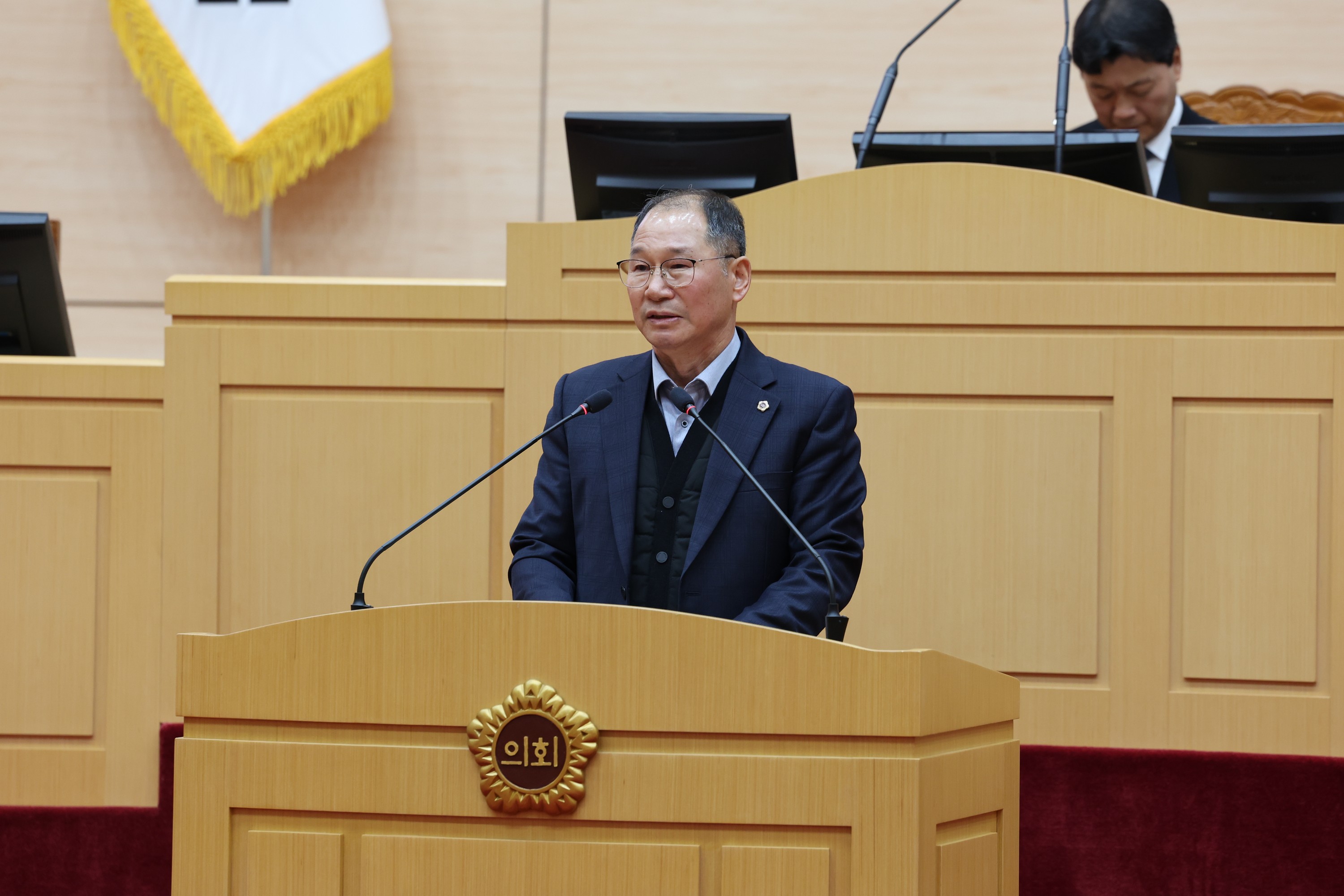 제377회 임시회 제2차 본회의 첨부이미지 : 24년02월01일 제377회 임시회 제2차 본회의 - 040.jpg