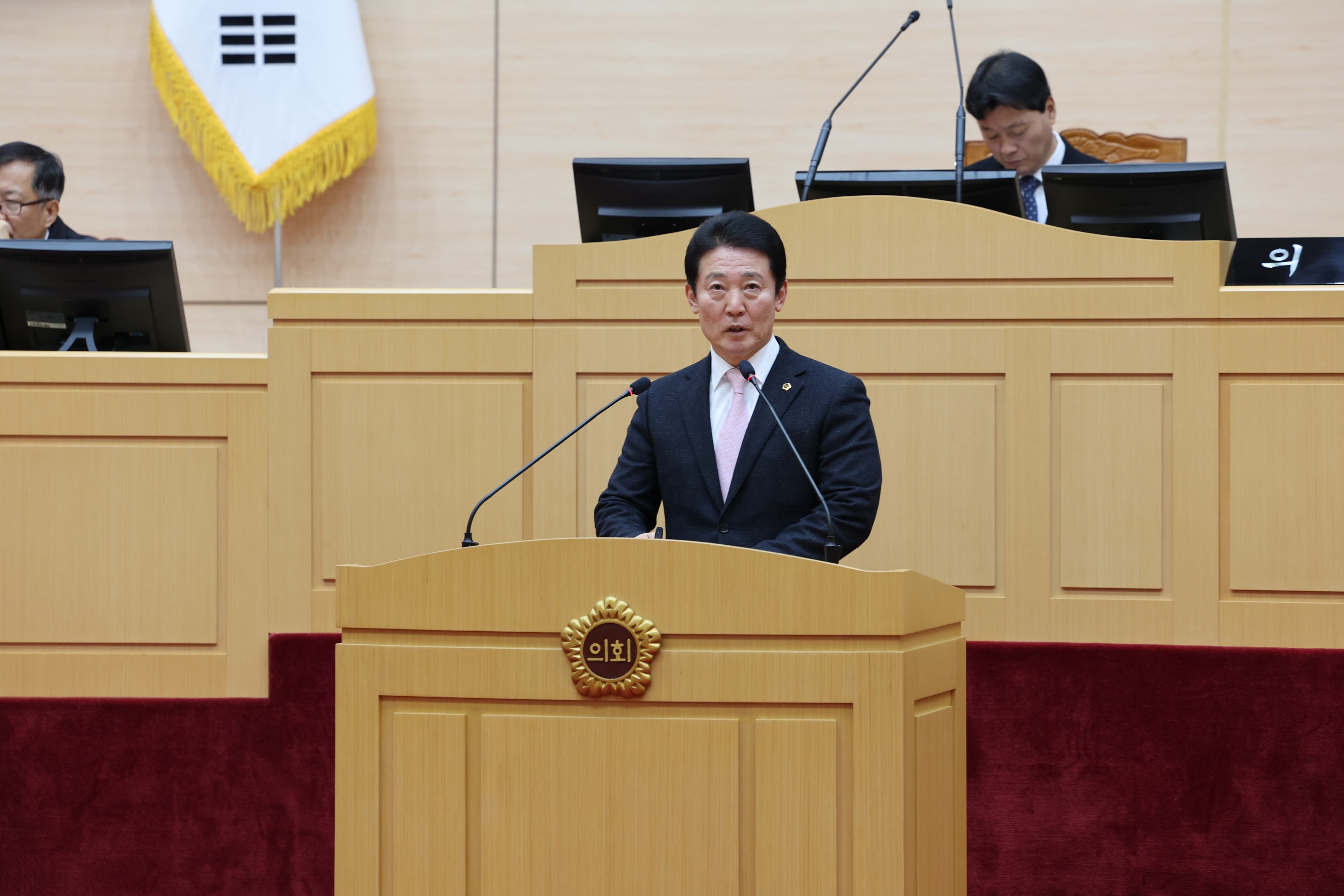 제377회 임시회 제2차 본회의 첨부이미지 : 24년02월01일 제377회 임시회 제2차 본회의 - 050.jpg