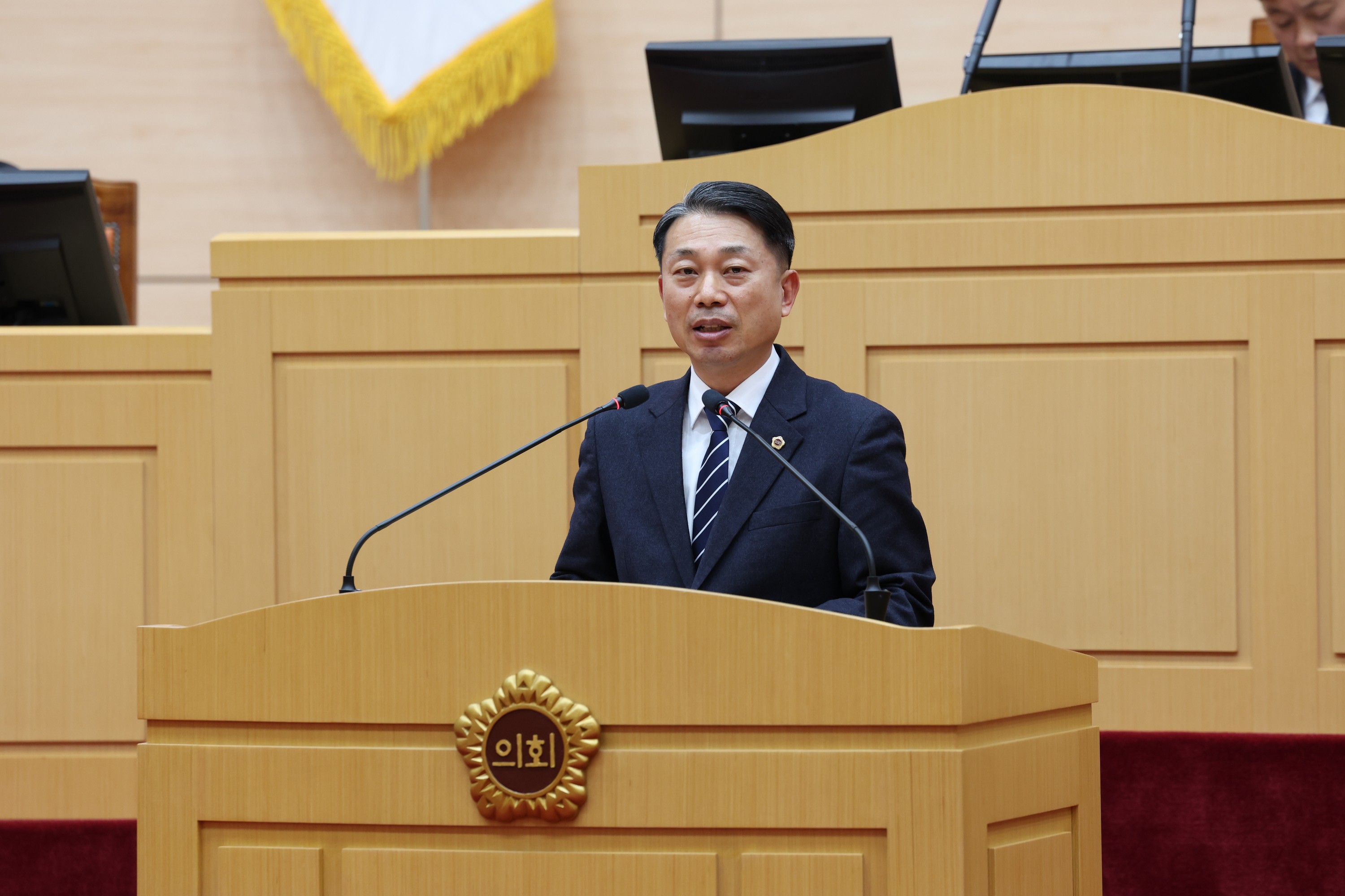 제377회 임시회 제2차 본회의 첨부이미지 : 24년02월01일 제377회 임시회 제2차 본회의 - 022.jpg