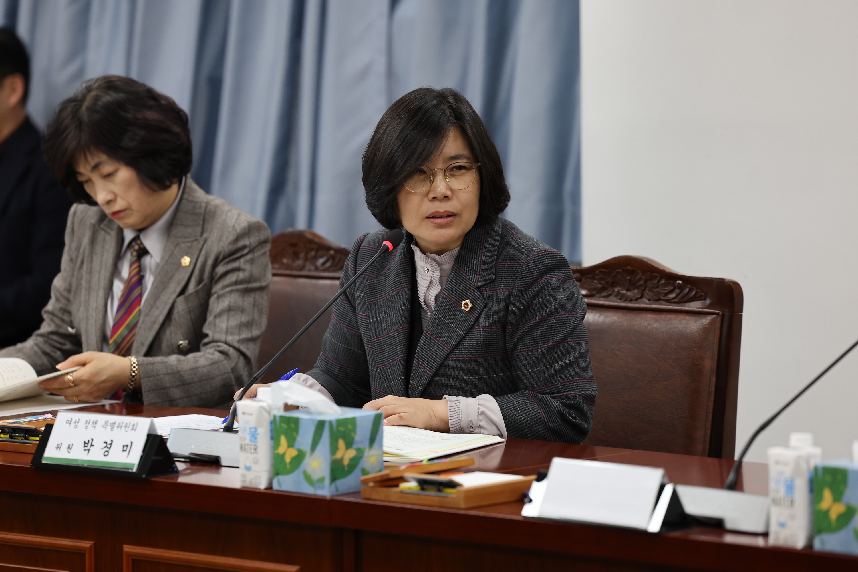 여성정책특별위원회 제2차 회의 첨부이미지 : 24년02월01일 여성정책특별위원회 제2차 회의 - 026.jpg