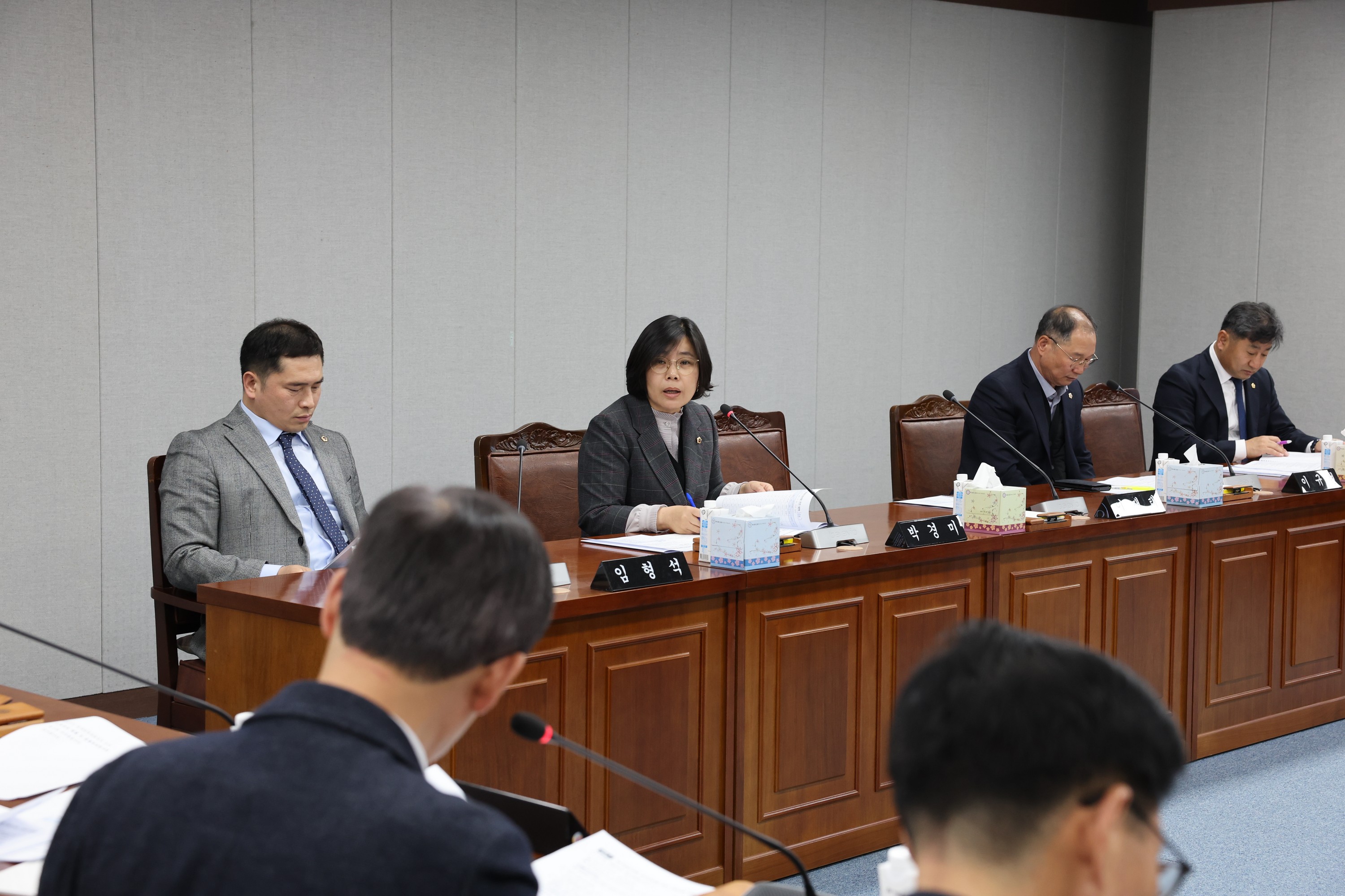 전라남도 노후산업단지 특별위원회 현황 보고회 첨부이미지 : 24년02월01일 전라남도 노후산업단지 특별위원회 현황 보고 - 019.jpg