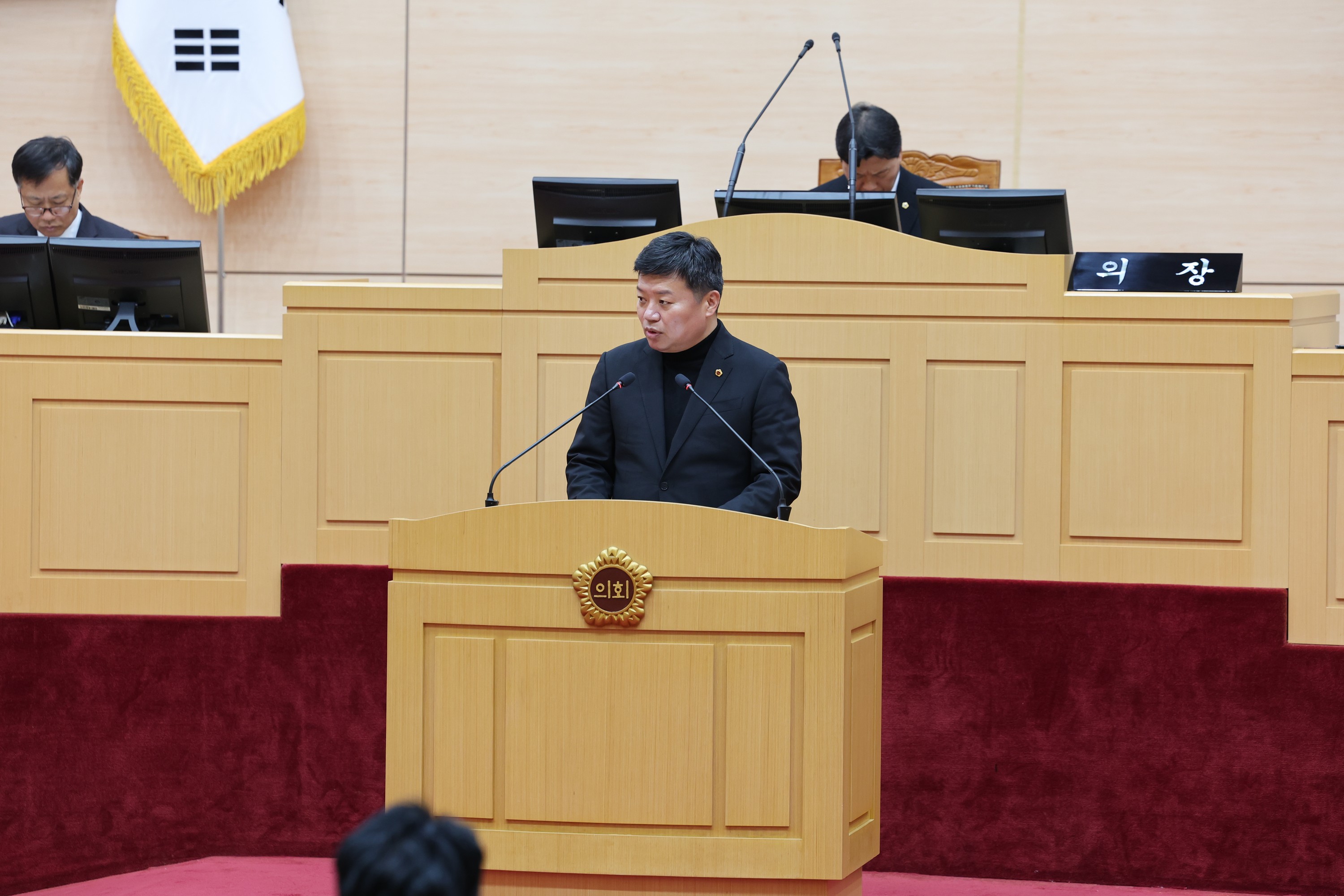 제377회 임시회 제2차 본회의 첨부이미지 : 24년02월01일 제377회 임시회 제2차 본회의 - 005.jpg
