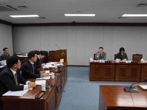 전라남도 노후산업단지 특별위원회 현황 보고회 첨부이미지 : 24년02월01일 전라남도 노후산업단지 특별위원회 현황 보고 - 011.jpg
