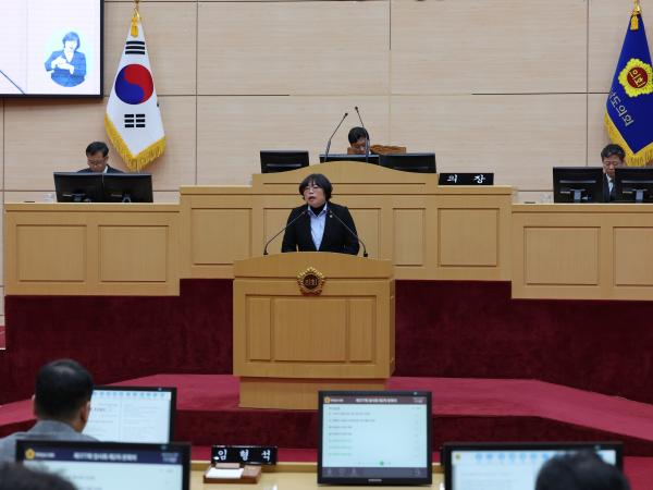 제377회 임시회 제2차 본회의 첨부이미지 : 24년02월01일 제377회 임시회 제2차 본회의 - 073.jpg
