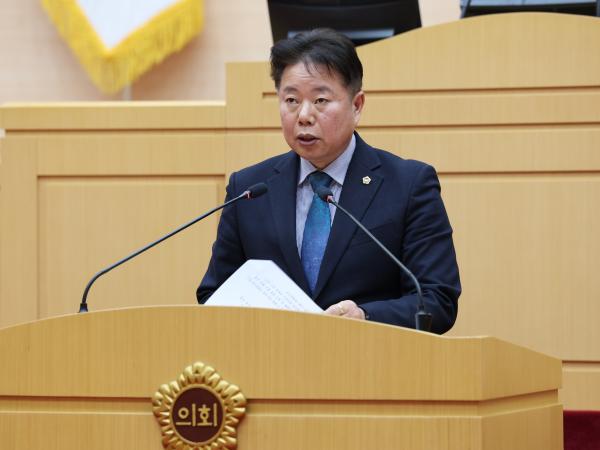 제377회 임시회 제2차 본회의 첨부이미지 : 24년02월01일 제377회 임시회 제2차 본회의 - 027.jpg