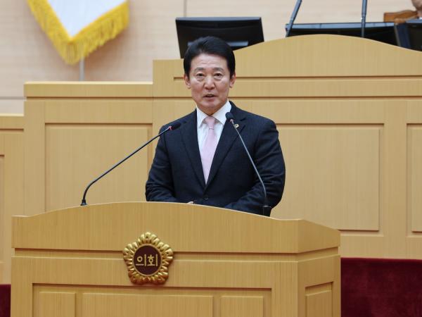 제377회 임시회 제2차 본회의 첨부이미지 : 24년02월01일 제377회 임시회 제2차 본회의 - 054.jpg