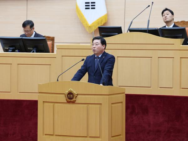 제377회 임시회 제2차 본회의 첨부이미지 : 24년02월01일 제377회 임시회 제2차 본회의 - 064.jpg