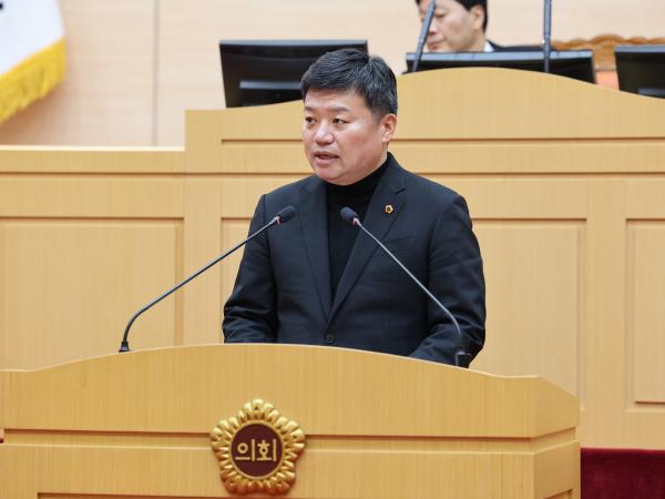 제377회 임시회 제2차 본회의 첨부이미지 : 24년02월01일 제377회 임시회 제2차 본회의 - 006.jpg