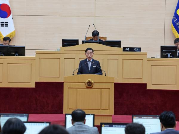 제377회 임시회 제2차 본회의 첨부이미지 : 24년02월01일 제377회 임시회 제2차 본회의 - 020.jpg