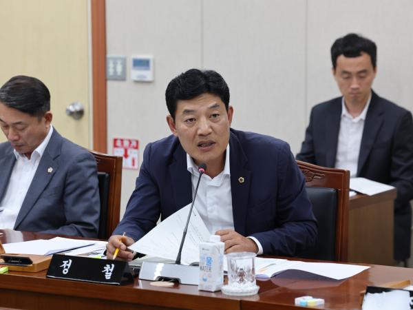 제383회 임시회 교육위원회 업무보고 등 회의 첨부이미지 : 24년07월23일 제383회 임시회 교육위원회 업무보고 등 회의 - 056.jpg