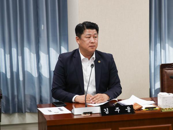 제382회 임시회 농수산위원회 회의 첨부이미지 : 24년07월01일 제382회 임시회 농수산위원회 회의_16.jpg