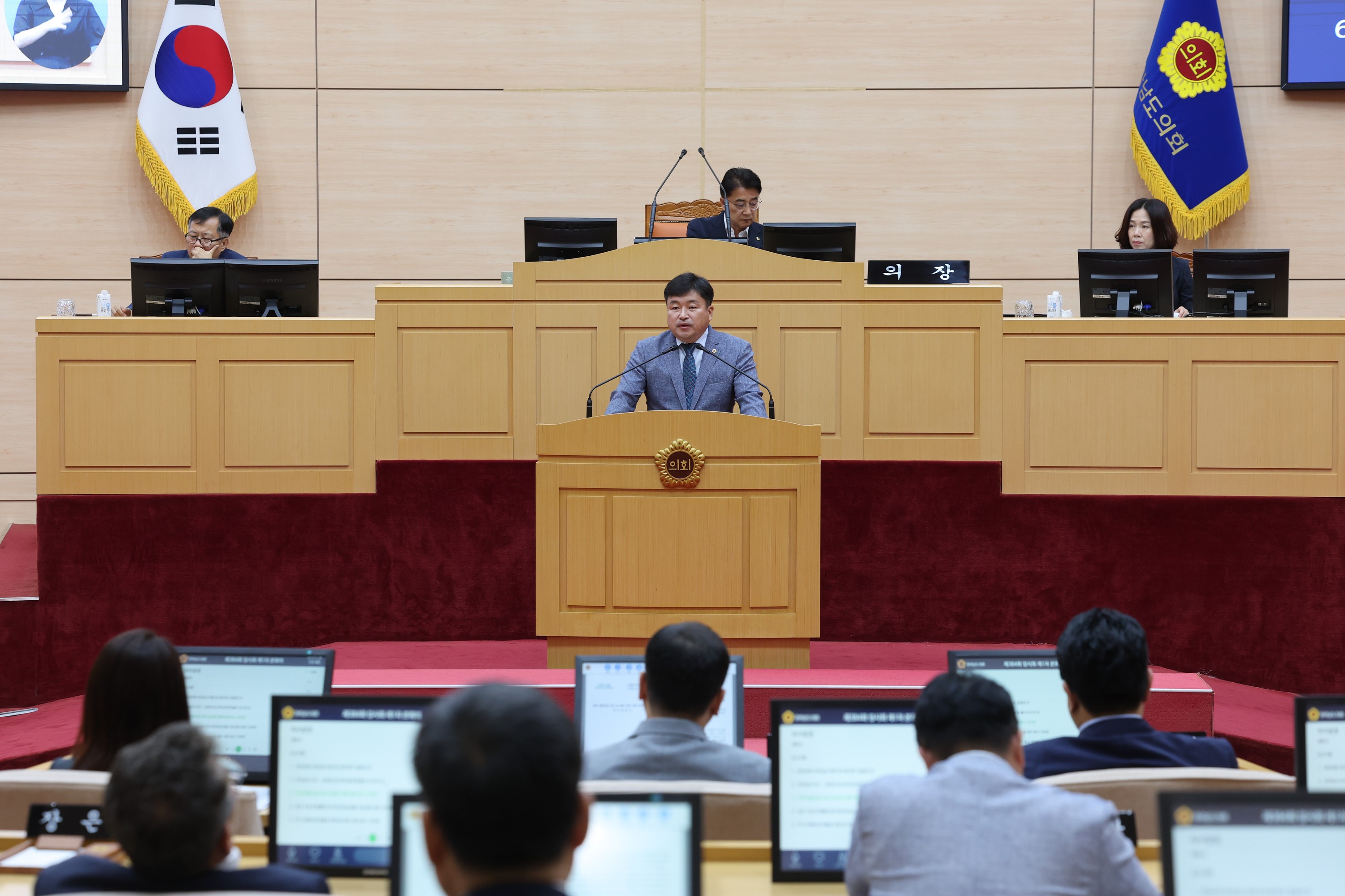 제384회 임시회 제1차 본회의 첨부이미지 : 24년09월02일 제384회 임시회 제1차 본회의 - 036.jpg