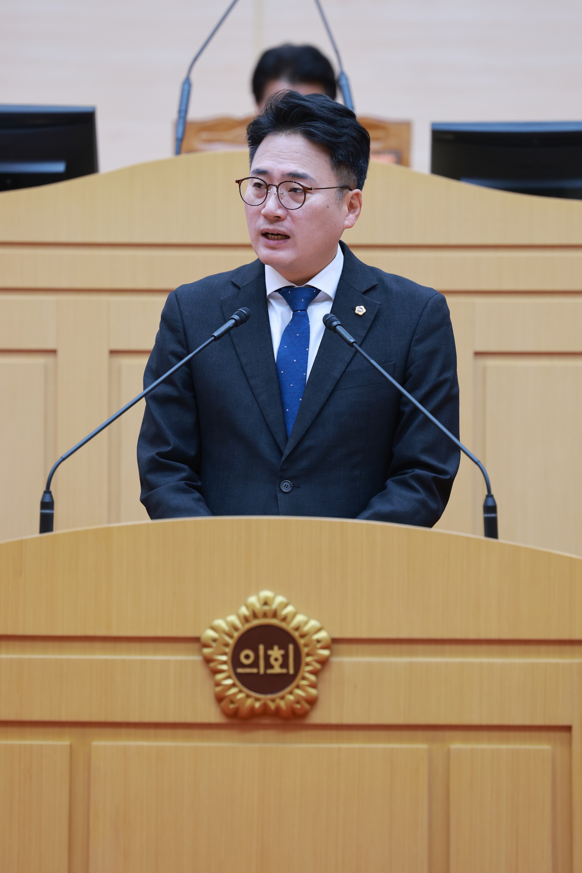 25년12월16일 제395회 제2차 정례회 제4차 본회의 - 0217