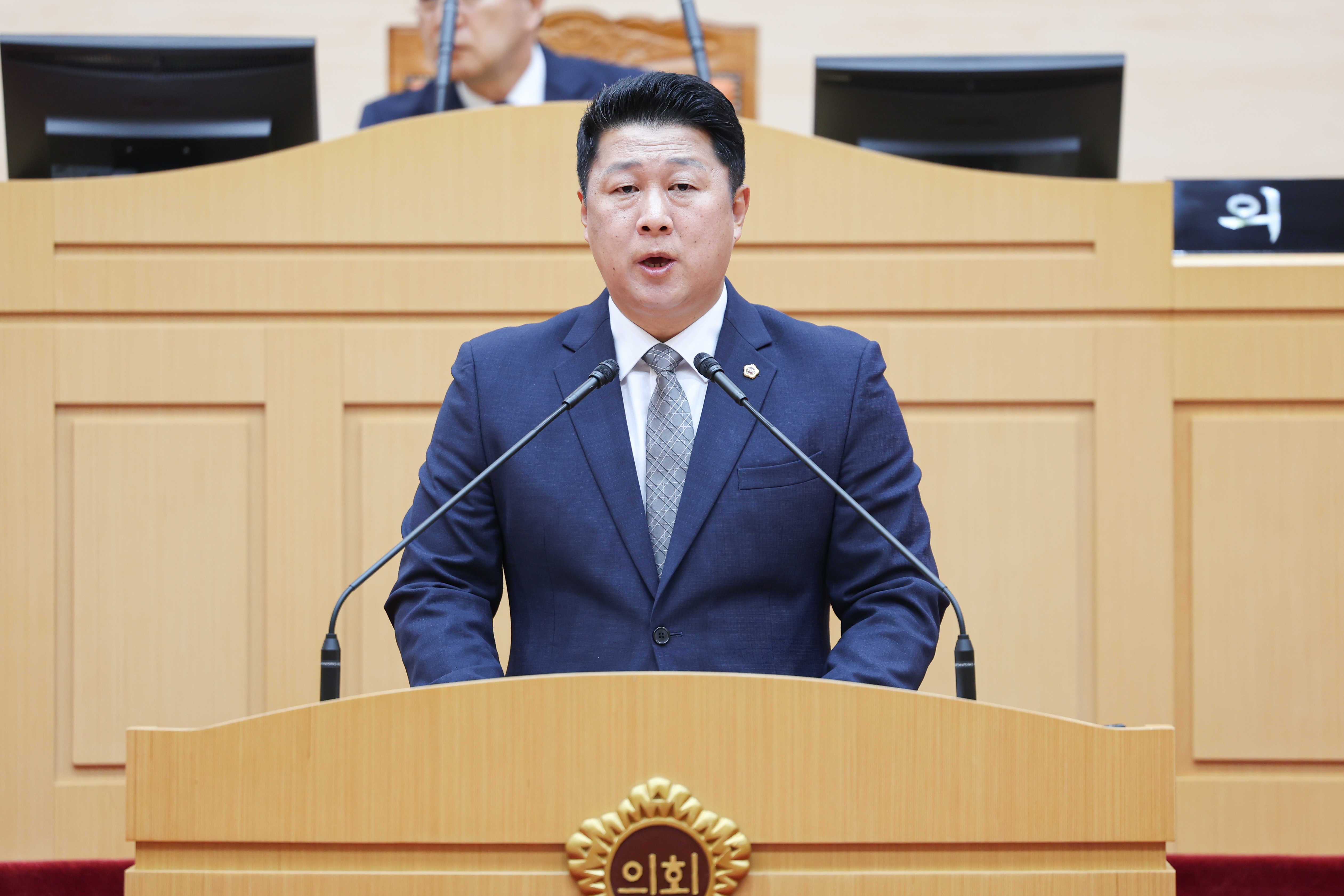 25년12월16일 제395회 제2차 정례회 제4차 본회의 (27)3