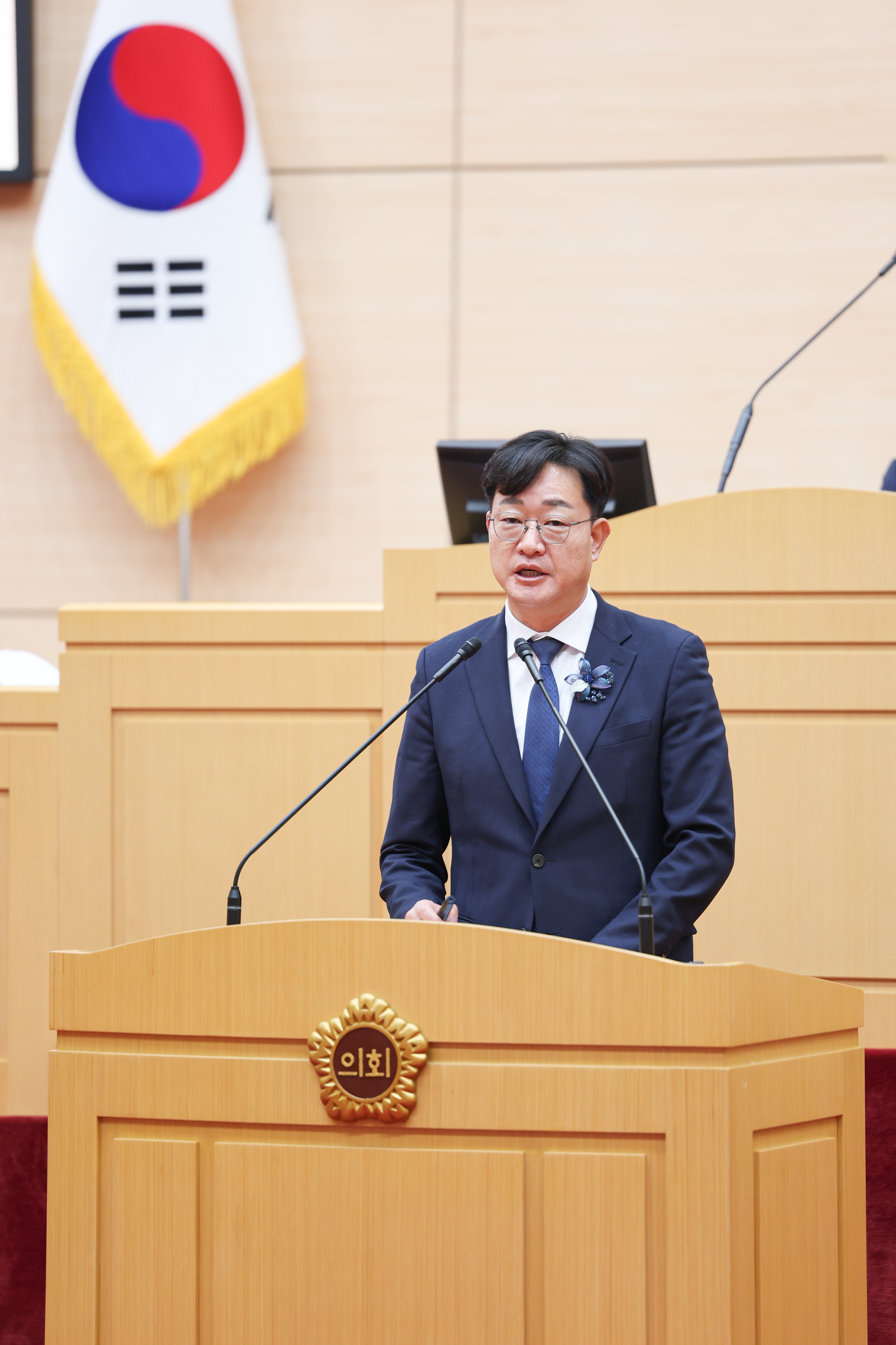 25년12월16일 제395회 제2차 정례회 제4차 본회의 (77)3