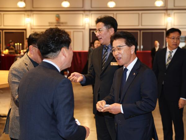 25년12월16일 시도의회운영위원장협의회 (28) 8