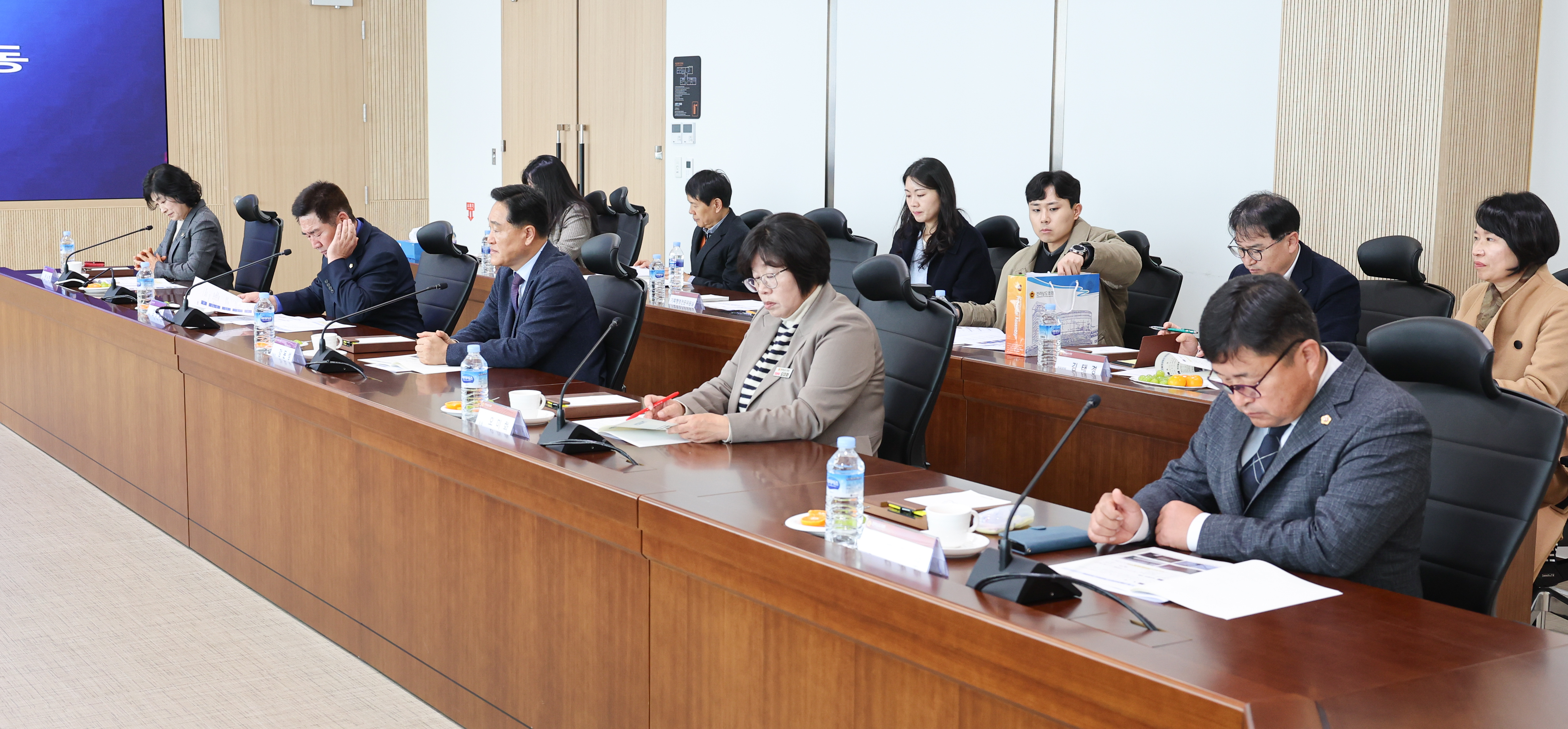 25년12월11일 제395회 제2차 정례회 기획행정위원회 현지활동 (5)2