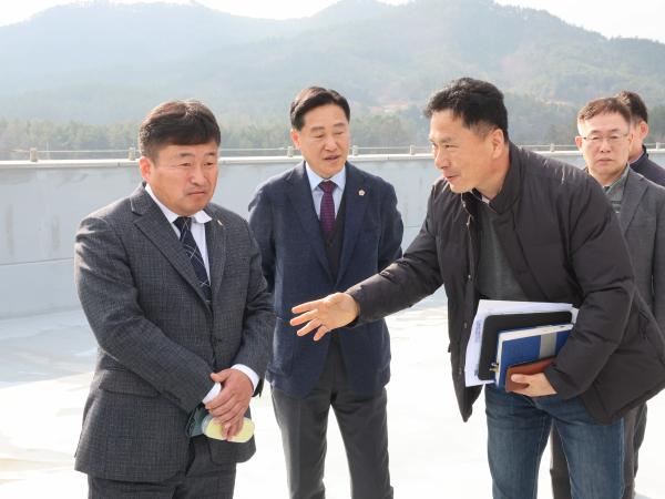 25년12월11일 제395회 제2차 정례회 기획행정위원회 현지활동 (21) 4