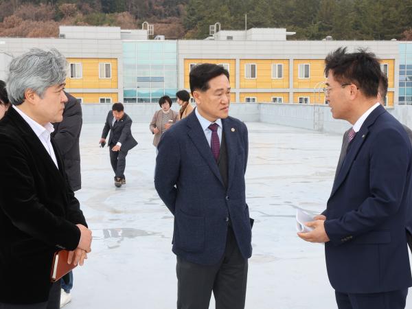 25년12월11일 제395회 제2차 정례회 기획행정위원회 현지활동 (22) 5