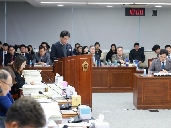 25년12월11일 전라남도교육비특별회계 2026년도 예산안 심사  - 020 5