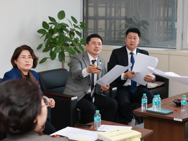 25년12월11일 전라남도교육비특별회계 2026년도 예산안 심사  - 010 7