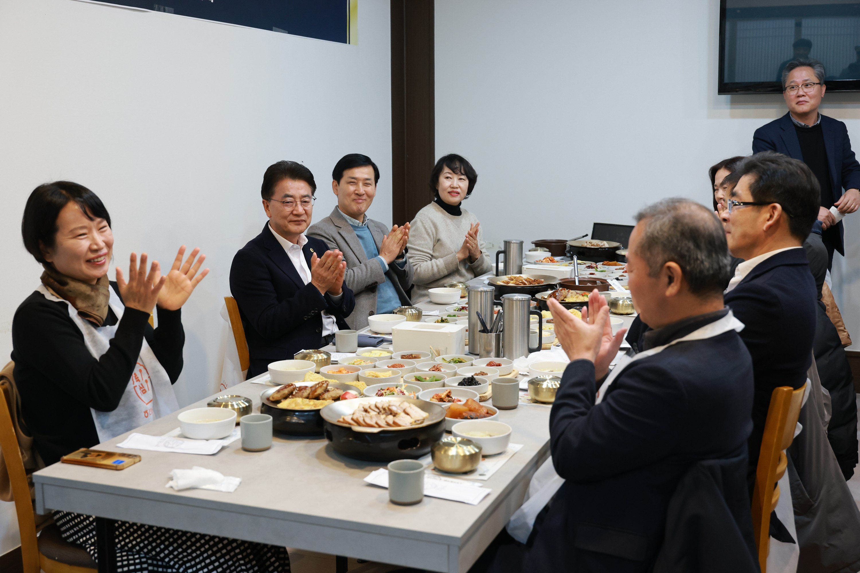 25년12월10일 2025년 의회사무처 송년 간담회 - 0323