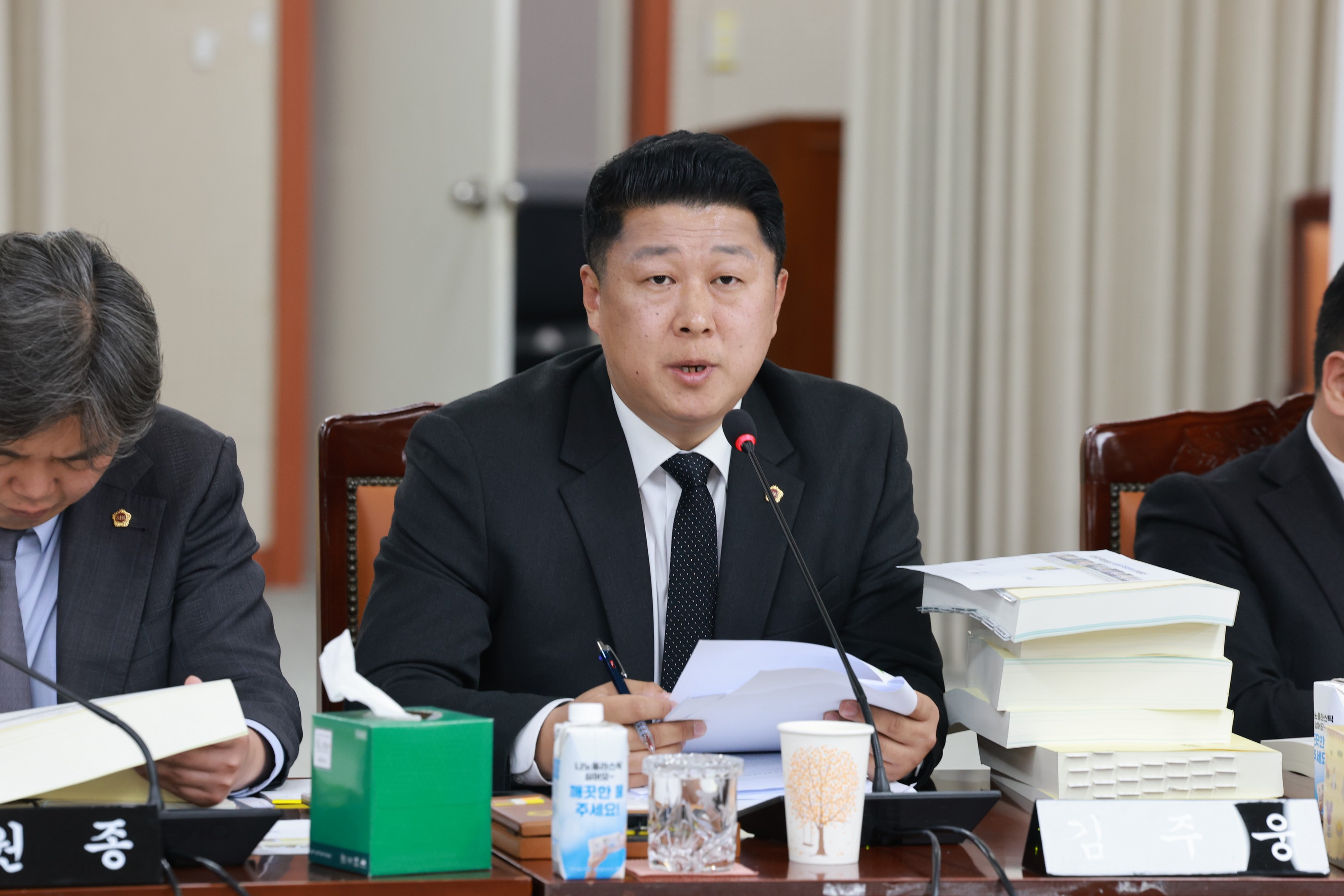 25년12월10일 전라남도교육비특별회계 2026년도 예산안 심사 - 0853