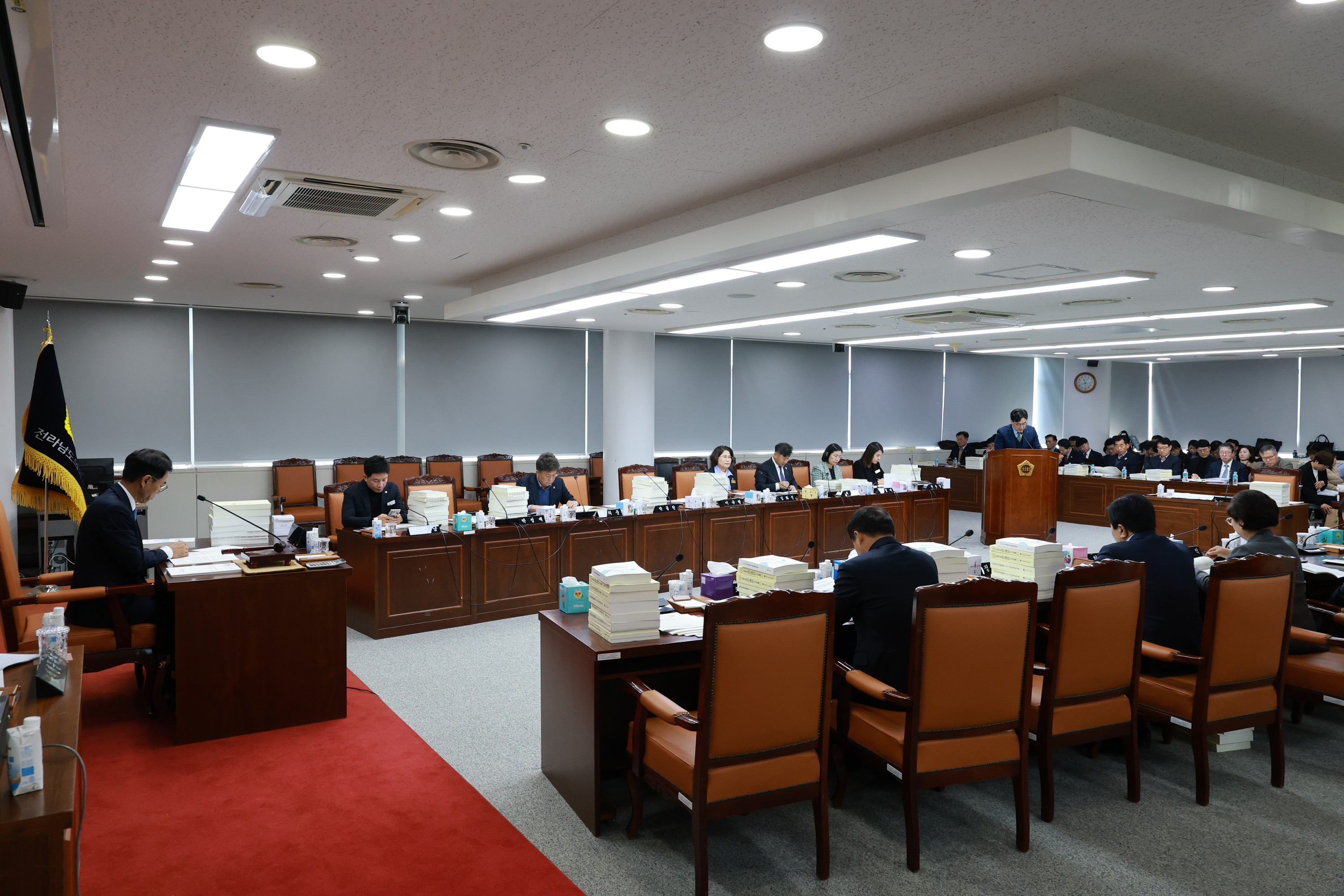 25년12월10일 전라남도교육비특별회계 2026년도 예산안 심사 - 0034