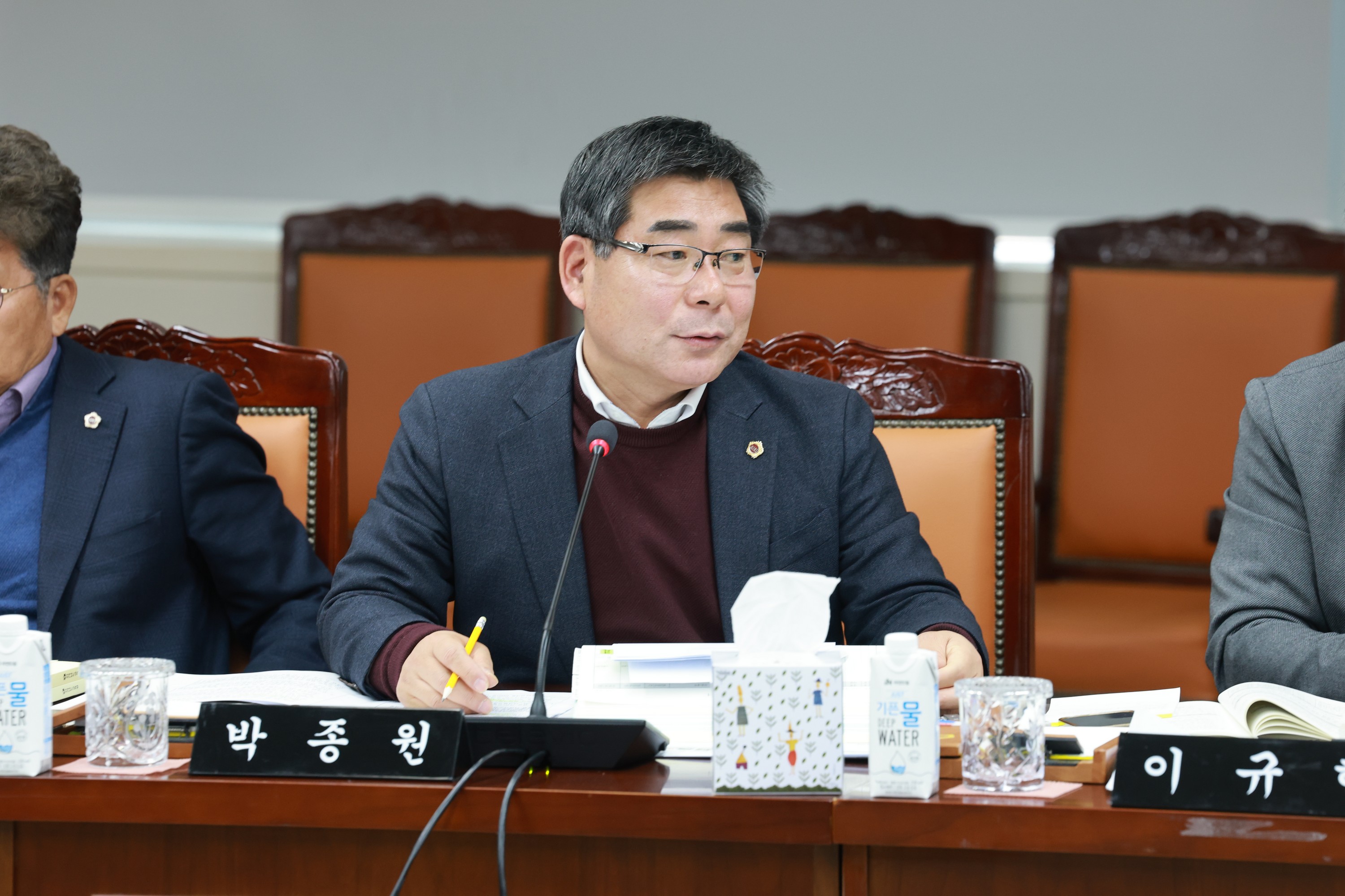 25년12월10일 전라남도교육비특별회계 2026년도 예산안 심사 - 0402