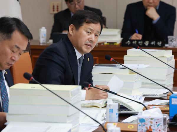 25년12월10일 전라남도교육비특별회계 2026년도 예산안 심사 - 060 9