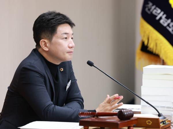 25년12월10일 전라남도교육비특별회계 2026년도 예산안 심사 - 081 3