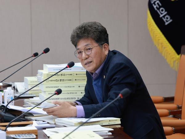 25년12월10일 전라남도교육비특별회계 2026년도 예산안 심사 - 069 7