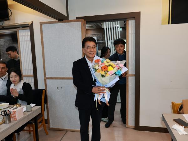 25년12월10일 2025년 의회사무처 송년 간담회 - 003 6