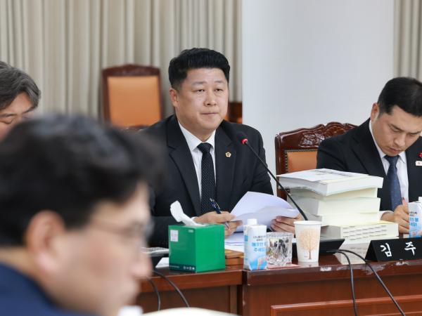 25년12월10일 전라남도교육비특별회계 2026년도 예산안 심사 - 084 2