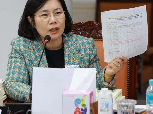 25년12월10일 전라남도교육비특별회계 2026년도 예산안 심사 - 114 3