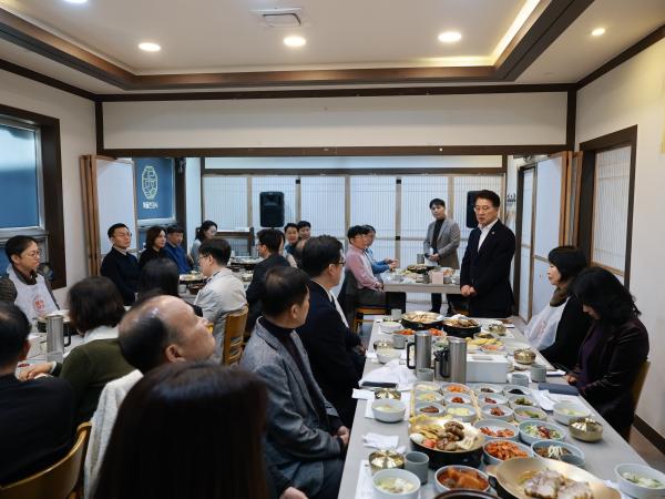 25년12월10일 2025년 의회사무처 송년 간담회 - 007 4