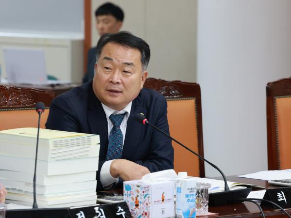 25년12월10일 전라남도교육비특별회계 2026년도 예산안 심사 - 018 2