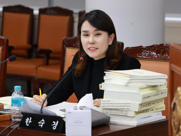 25년12월10일 전라남도교육비특별회계 2026년도 예산안 심사 - 094 6